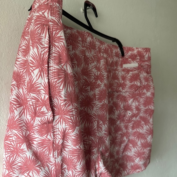 Michael Kors Palm Tree Swim Trunks - Size XL (M002) - Picture 2 of 9